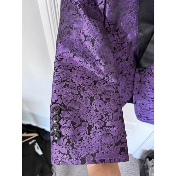 Men’s Tuxedo Suits for Men Size S Purple Embossed 3 Pieces Shawl Lapel M244 - Picture 3 of 5